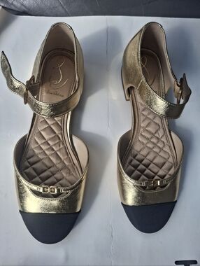 Sam Edelman Gold Rylie Mary Jane With Black Toe Cap - Size 9